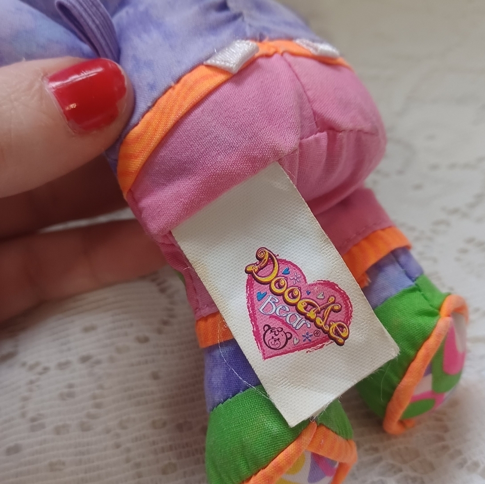 Doodle Bear Keychain Clip - Picture 4 of 7